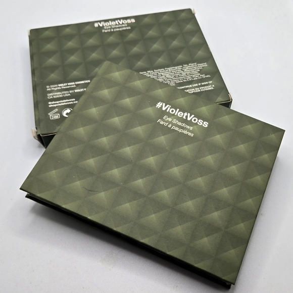 Violet Voss - "Olive You Forever" Palette - Picture 3 of 5